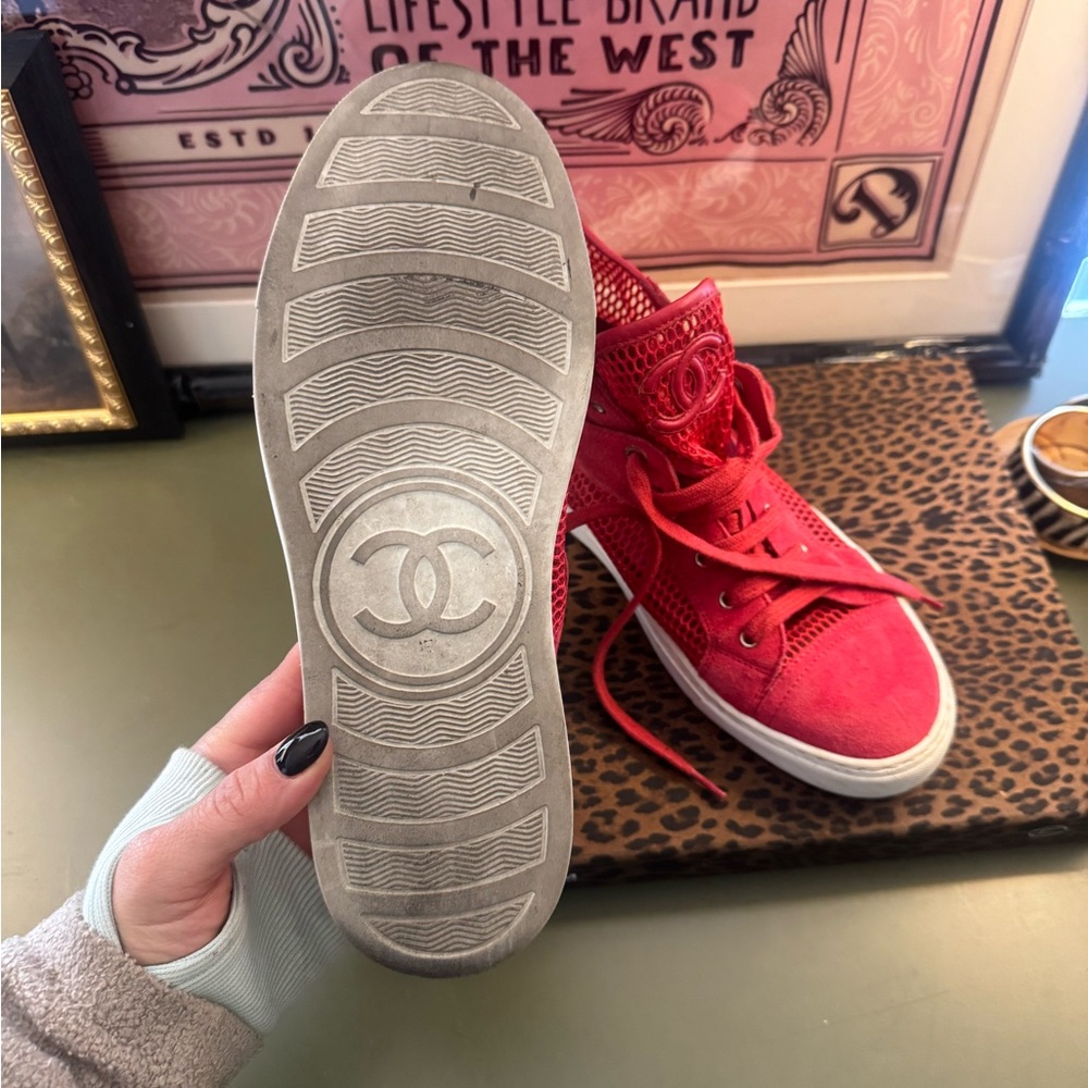 CHANEL Vibrant Red Mesh High-Top Sneakers - Picture 3 of 5